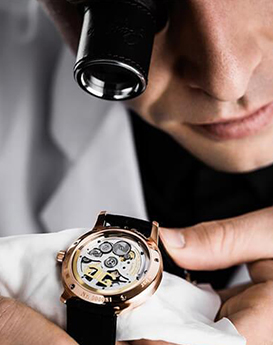 雅各布·琼斯-长沙Hublot 宇舶维修服务中心制表师